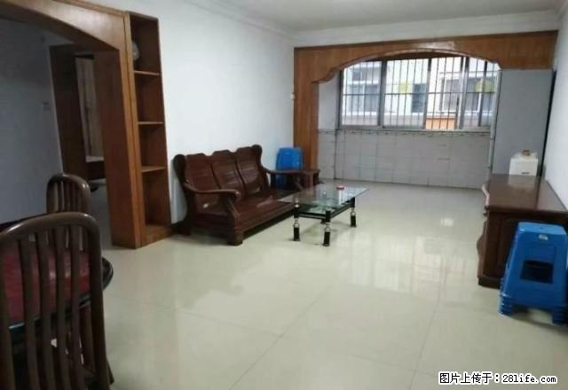 江南 荣宝华商城 三房出租 - 房屋出租 - 房屋租售 - 南宁分类信息 - 南宁28生活网 nn.28life.com